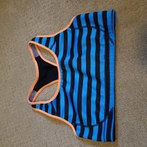 NIKE  WOMENS EUC  DRI  FIT  SPORTS  BRA  SIZE  M
